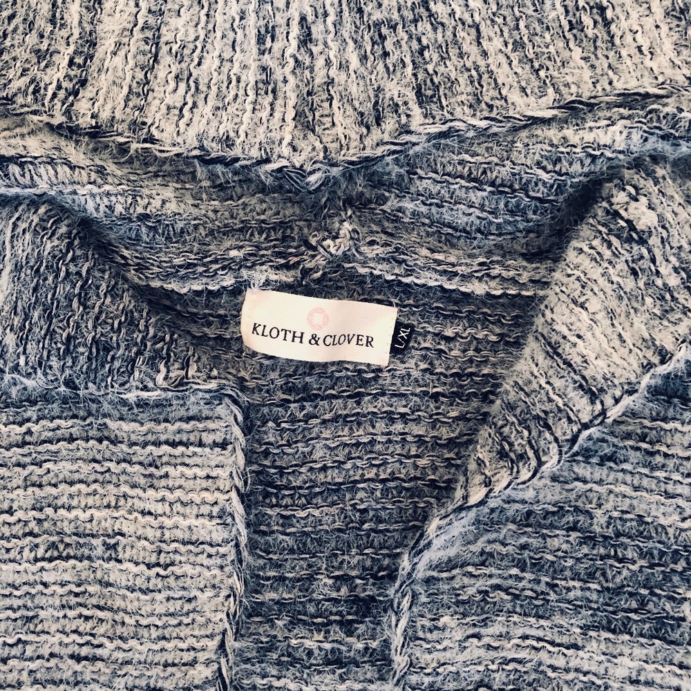 Sweater - Picture 4 of 5